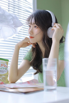 污污的让人看了会湿地句子